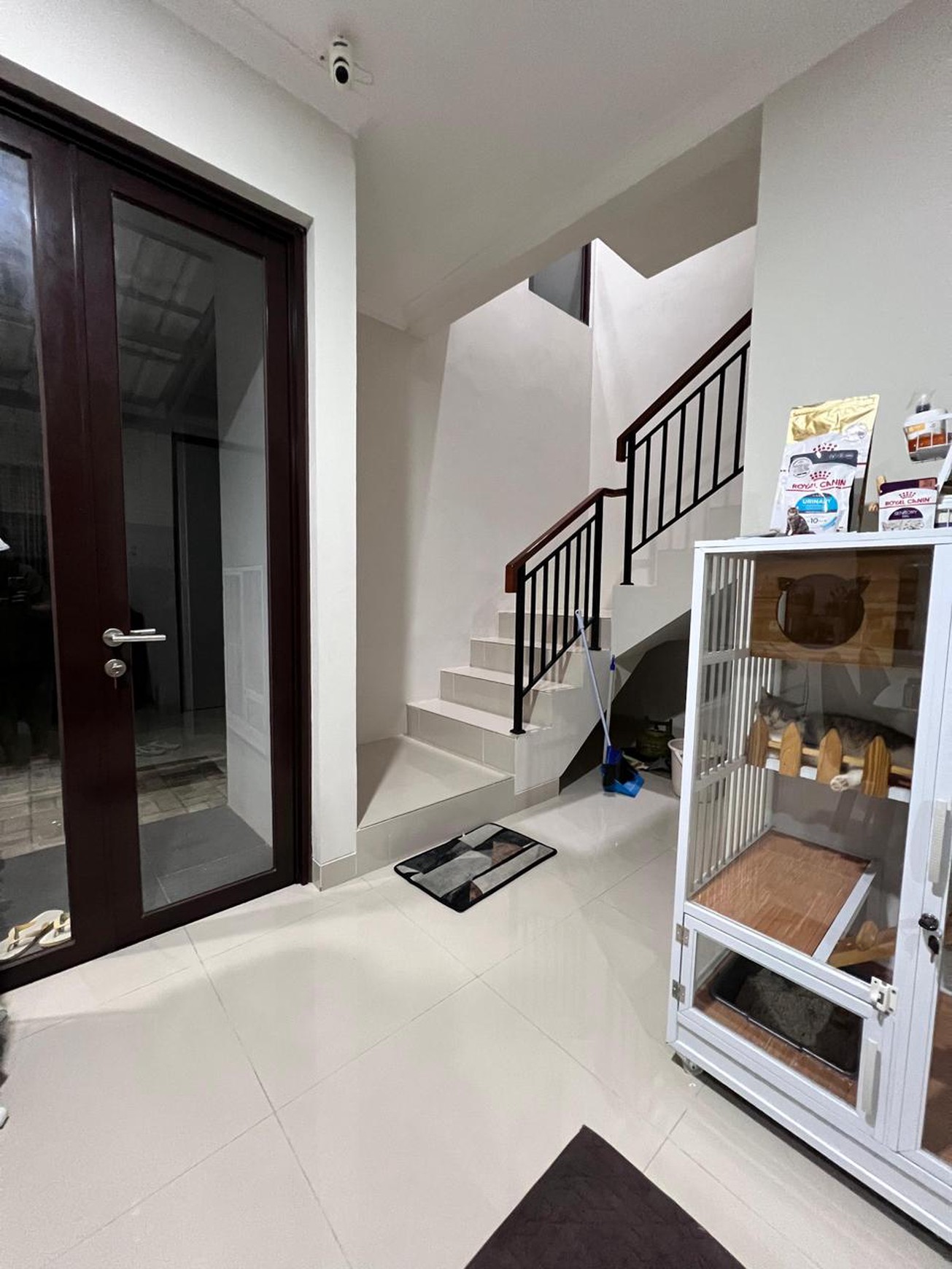Rumah Modern Cluster Cherryville Grand Wisata Cibuntu Cibitung Bekasi