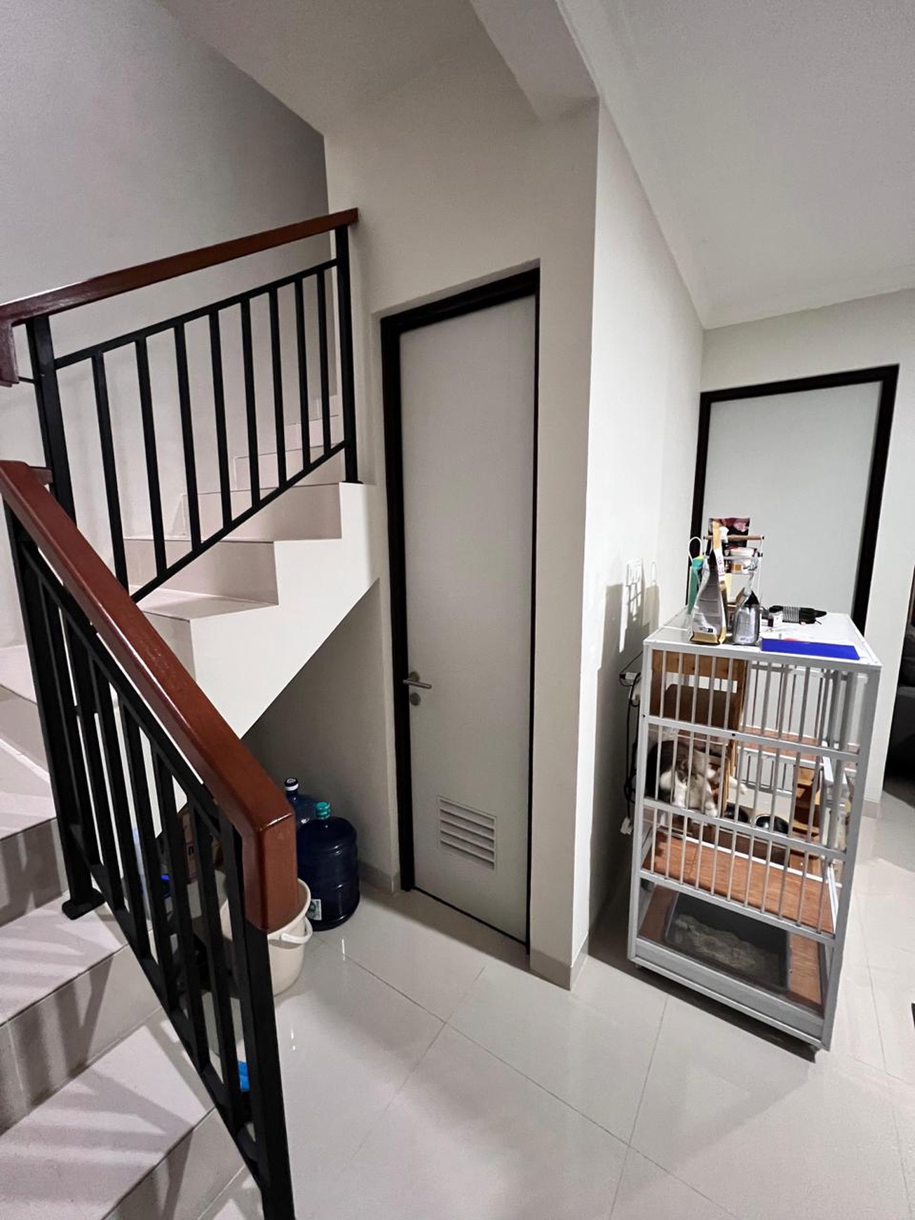 Rumah Modern Cluster Cherryville Grand Wisata Cibuntu Cibitung Bekasi