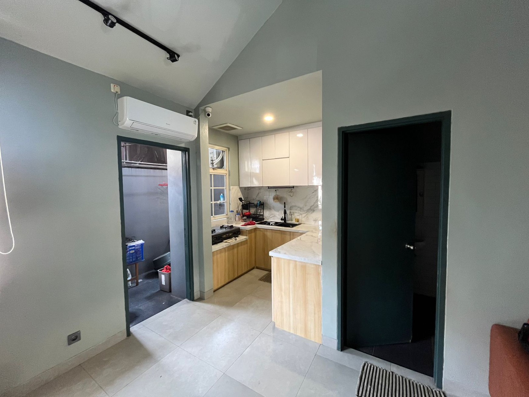 Dijual Townhouse di Taman Ayu Siap Huni ,Lippo Karawaci -Tangerang