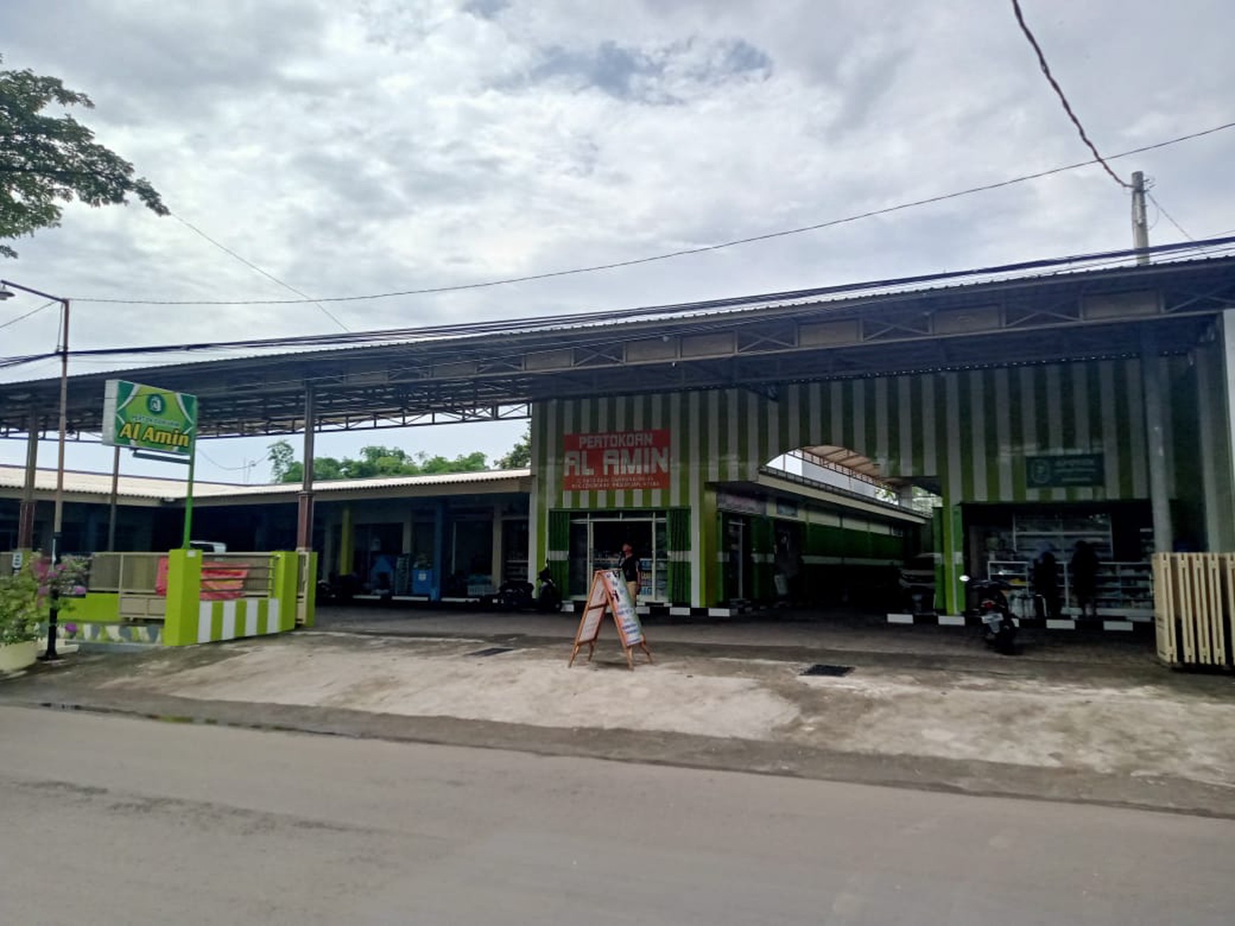 Dijual 924 m2 Tanah + Bangunan Pertokoan Pasuruan Jatim Area Nol Jalan Tampung - Lekok - Pasuruan Cocok Buat Segala Usaha