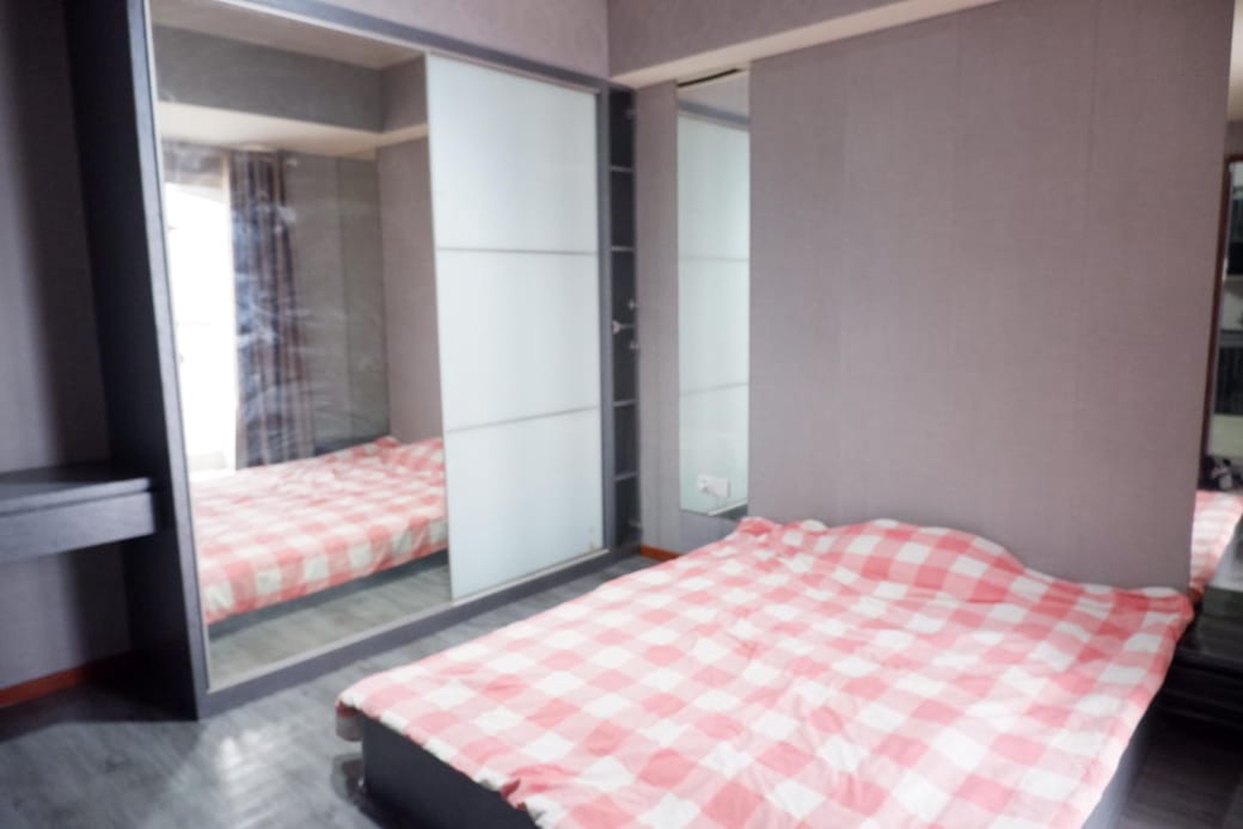 Apartemen Royal Mediterania Garden