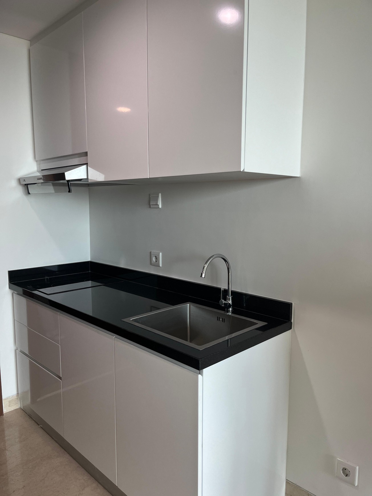 Dijual apartemen southgate tower altuera studio 25m lantai 10