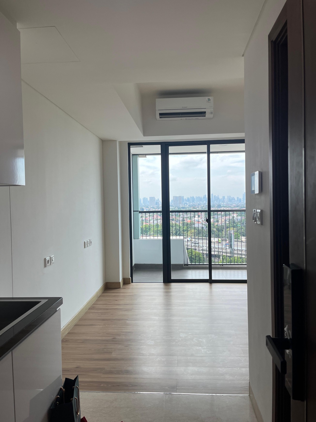 Dijual apartemen southgate tower altuera studio 25m lantai 10
