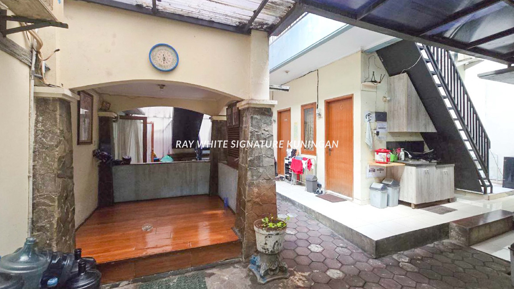 Dijual Rumah Kost Dan Kantor Di Radio Dalam Lokasi Strategis