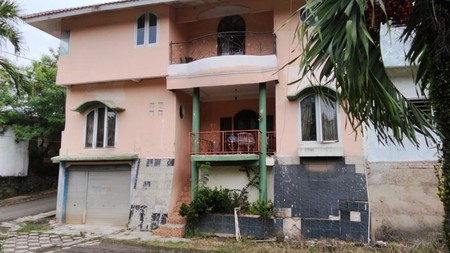 Rumah 2 Lantai di Pondok Cabe Lokasi Strategis Akses Mudah ke Pintu Tol