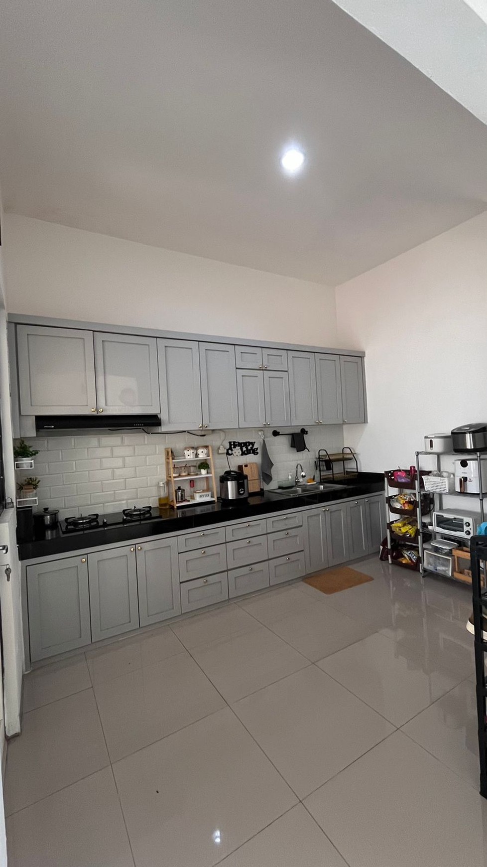 Rumah 1 Lantai Siap Huni di Sawangan, Depok - Lokasi Strategis Harga Terjangkau