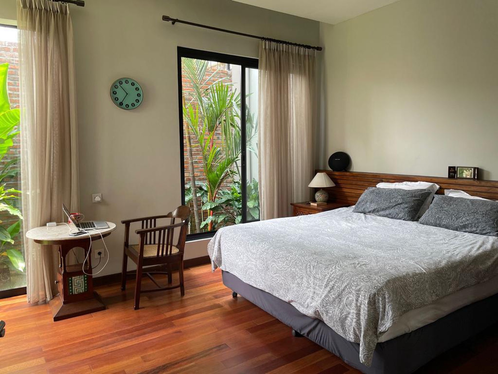Rumah Mewah Cantik Di Jakarta Selatan Luas 325 m2 Bangunan 450 m2 SHM