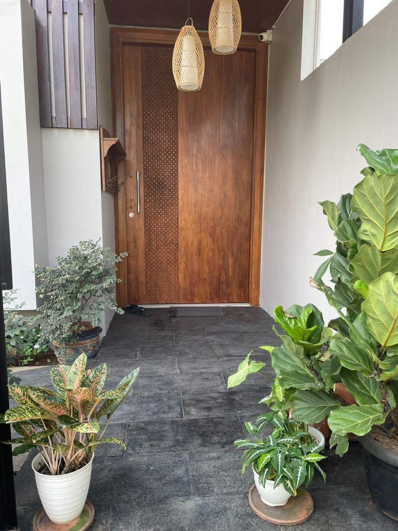 Rumah Mewah Cantik Di Jakarta Selatan Luas 325 m2 Bangunan 450 m2 SHM
