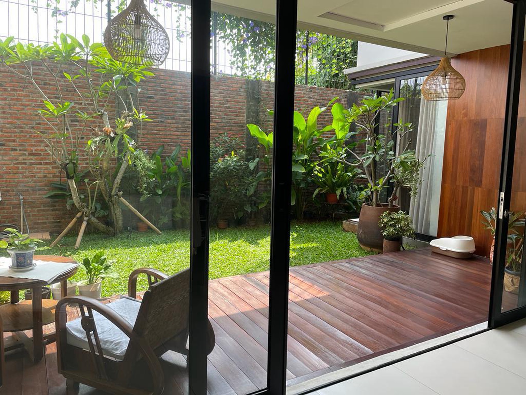 Rumah Mewah Cantik Di Jakarta Selatan Luas 325 m2 Bangunan 450 m2 SHM