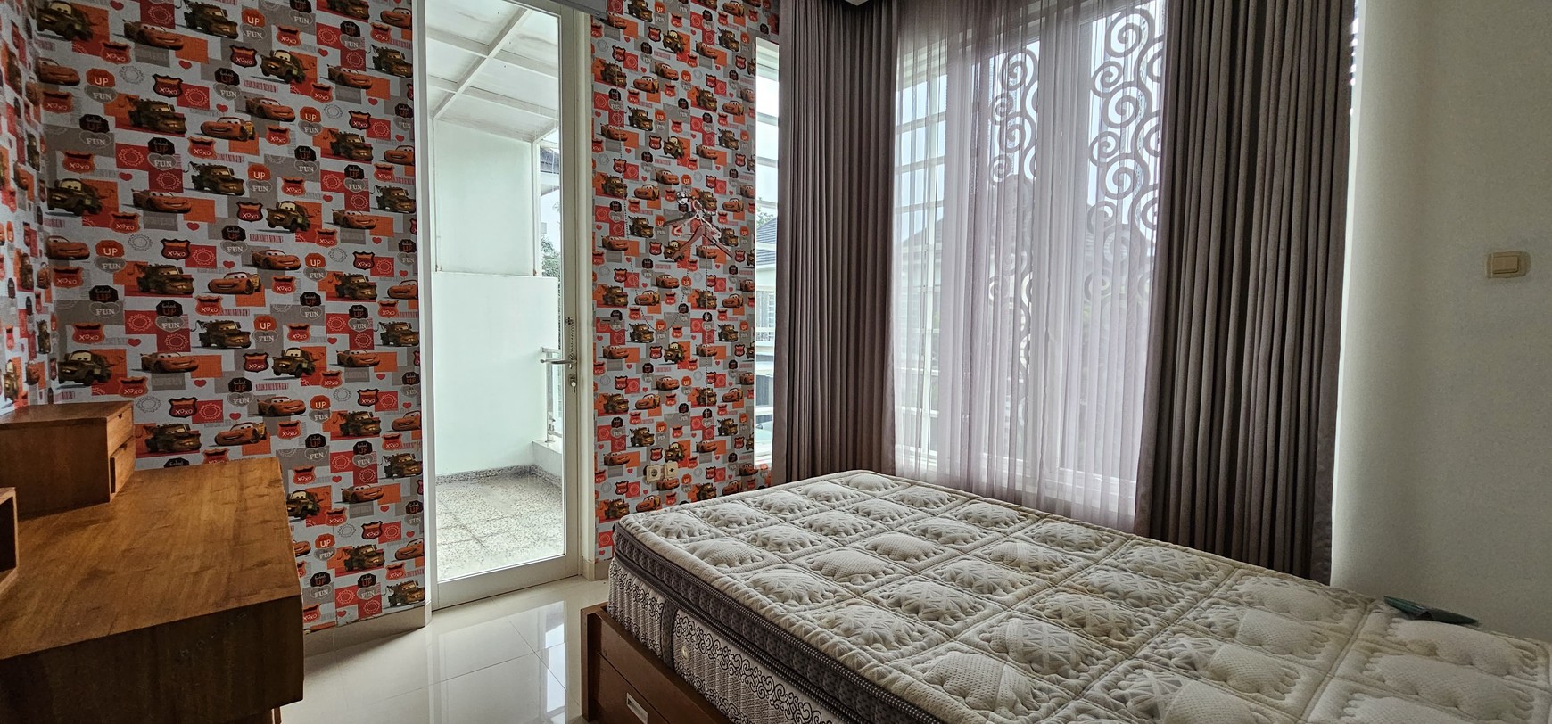 Rumah Dalam Perum Lokasi Dekat Transmart Maguwoharjo Depok Sleman