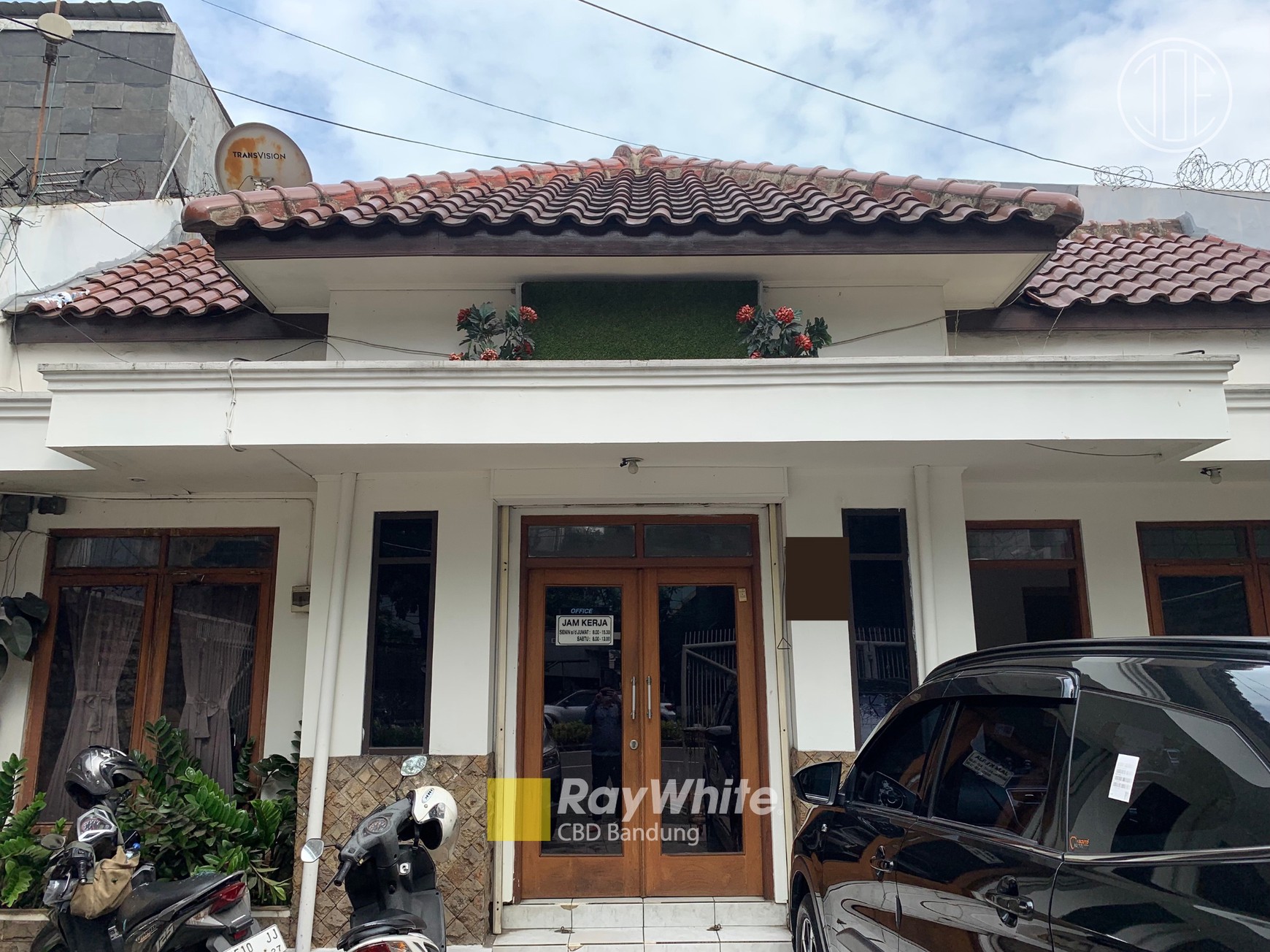 Rumah Kantor Mainroad Pelajar Pejuang 45 Tanah Belakang Luas !!