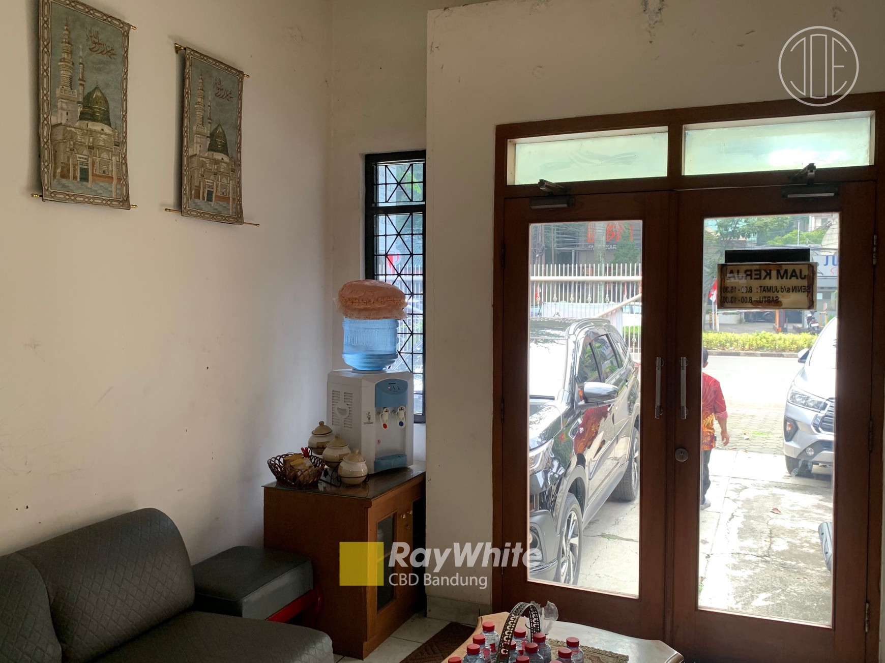 Rumah Kantor Mainroad Pelajar Pejuang 45 Tanah Belakang Luas !!