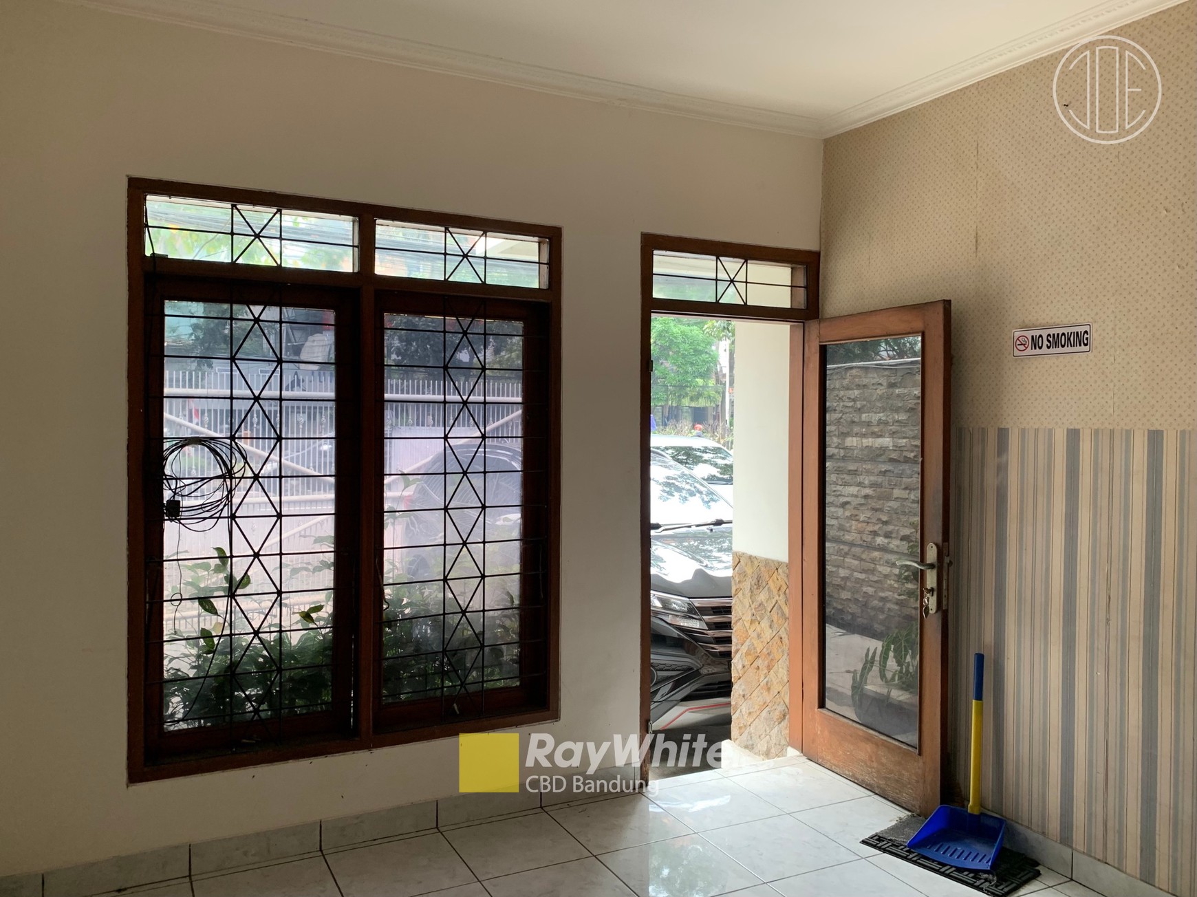 Rumah Kantor Mainroad Pelajar Pejuang 45 Tanah Belakang Luas !!