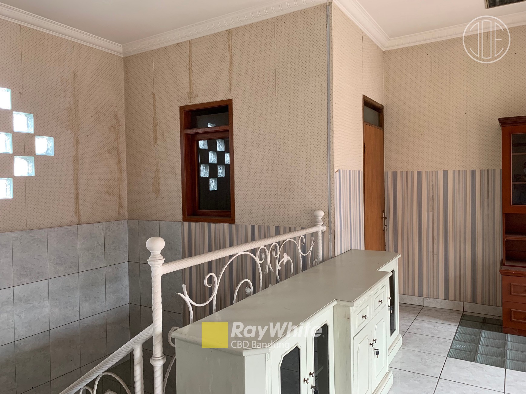 Rumah Kantor Mainroad Pelajar Pejuang 45 Tanah Belakang Luas !!