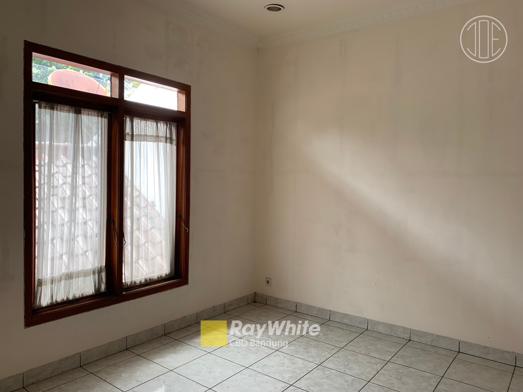 Rumah Kantor Mainroad Pelajar Pejuang 45 Tanah Belakang Luas !!