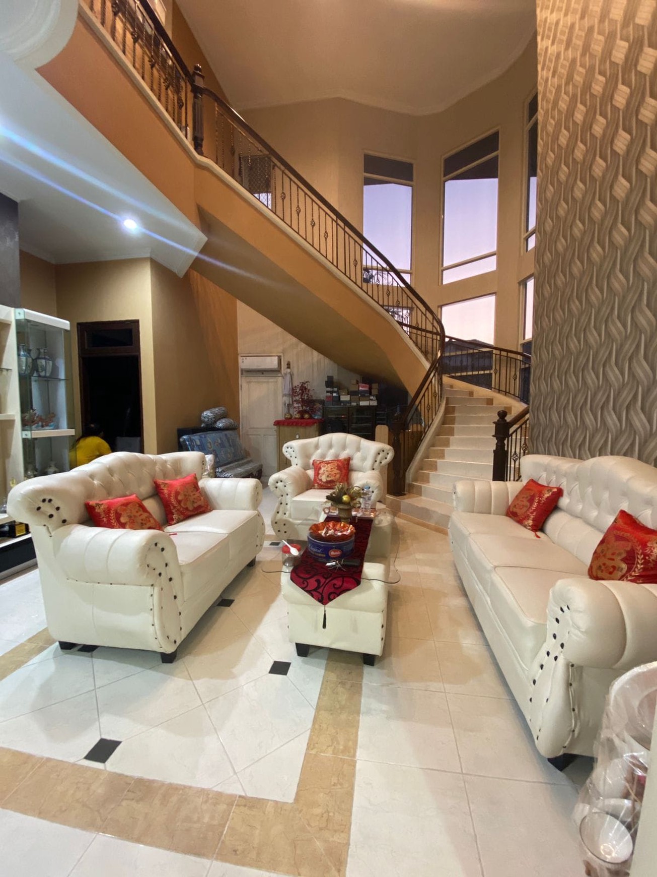 Dijual Cepat Rumah Citraland Villa Sentra Raya Banting harga BU