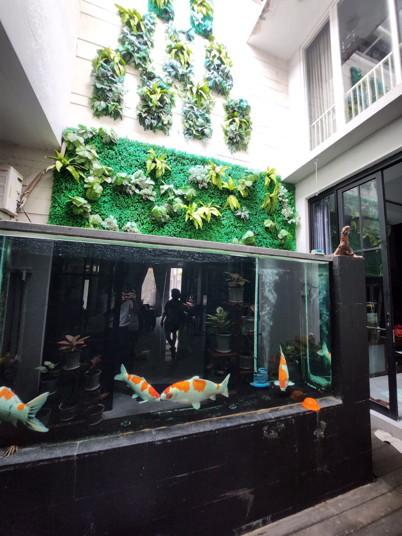 Dijual Rumah  FULL FURNISHED Royal Residence ( Wiyung - Surabaya Barat )   Modern Minimalis 2 Lantai