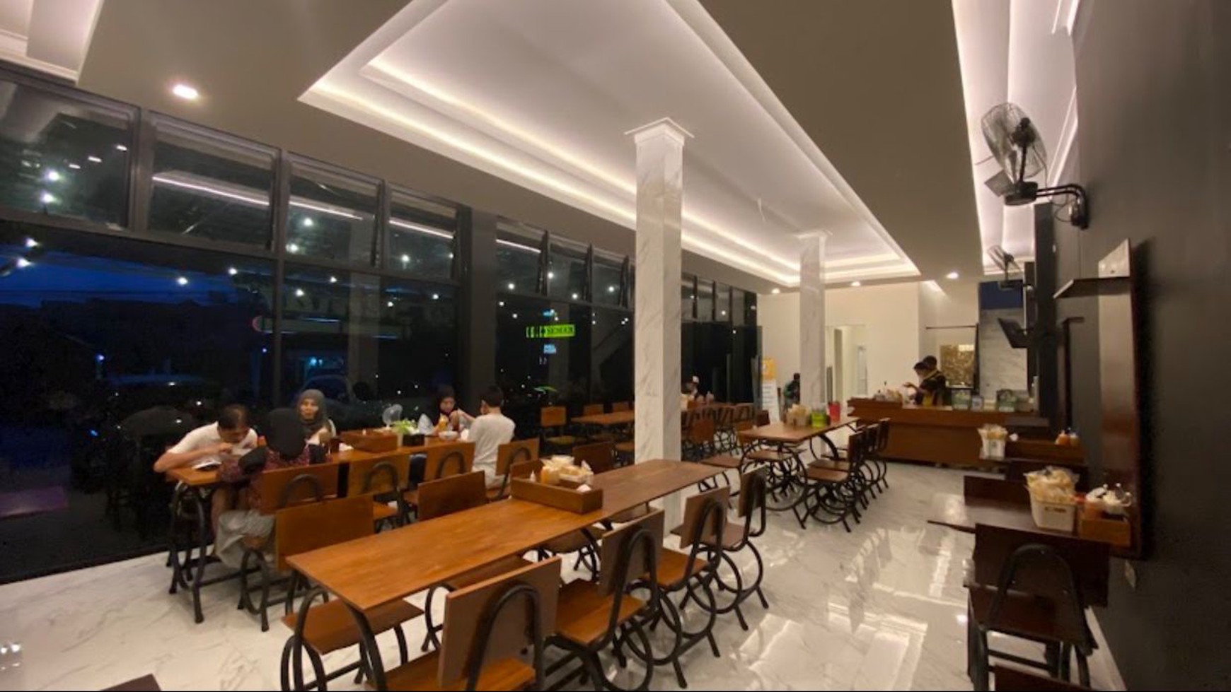 Rumah Hitung Tanah Area Cipete