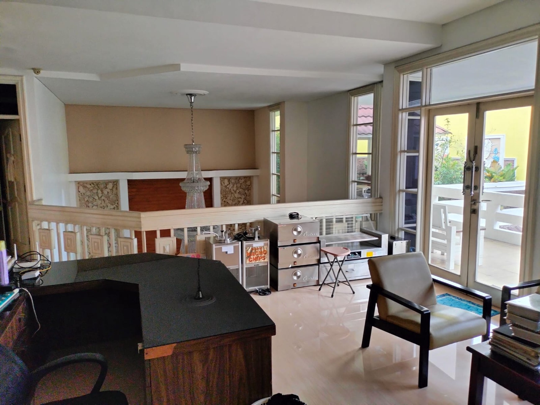 Rumah Lama Layak Huni daerah Strategis Pondok Indah 