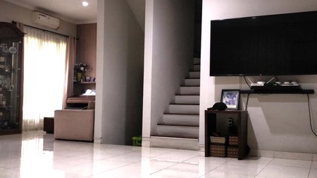 Rumah 2 Lantai SHM Siap Huni KT 3+1 KM 3+1 @Bintaro Sektor 9.
