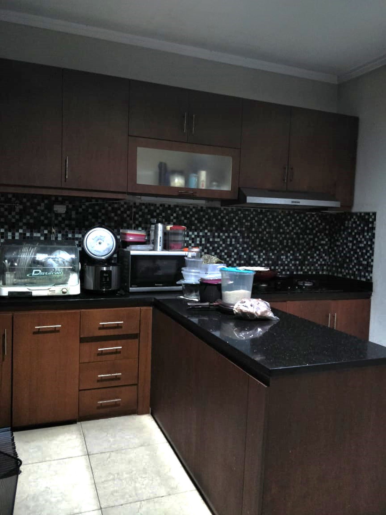 Rumah 2 Lantai SHM Siap Huni KT 3+1 KM 3+1 @Bintaro Sektor 9.