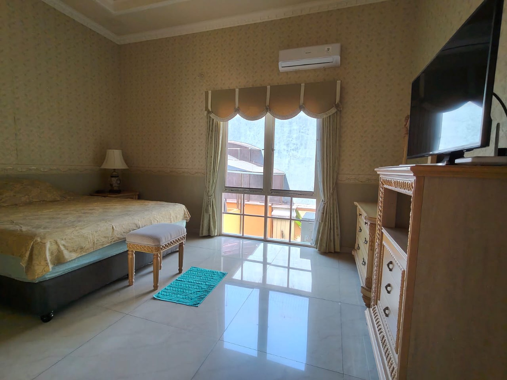 Dijual Cepat Rumah Asri & Ekslusif di Laguna Regency Pakuwon City
