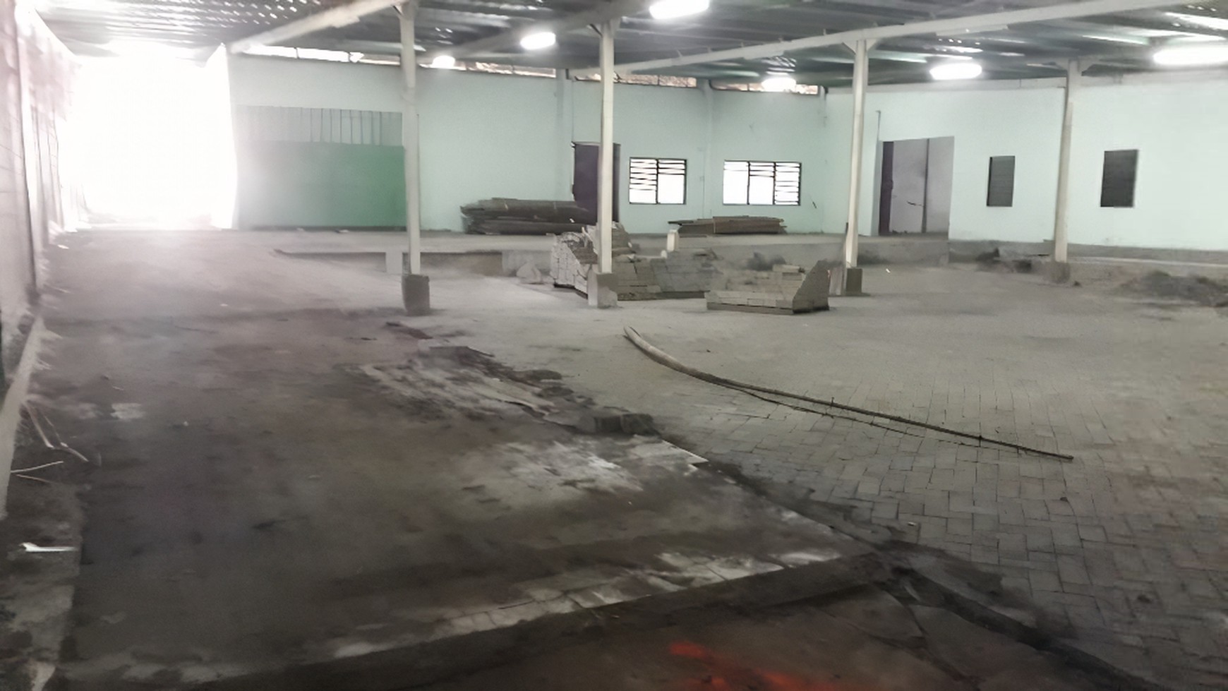 Dijual Gudang Ngelom Megare Rolak Sepanjang Taman Sidoarjo