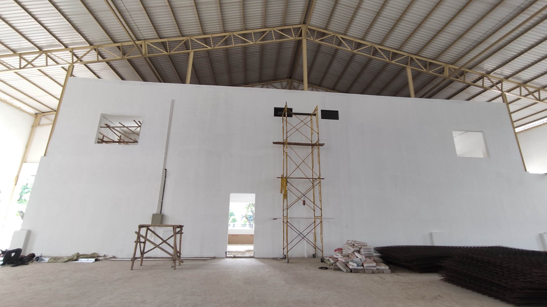 Gudang Strategis Luas 3116 m2 D Kawasan Industrii Delta Silicon 8, Lippo Cikarang