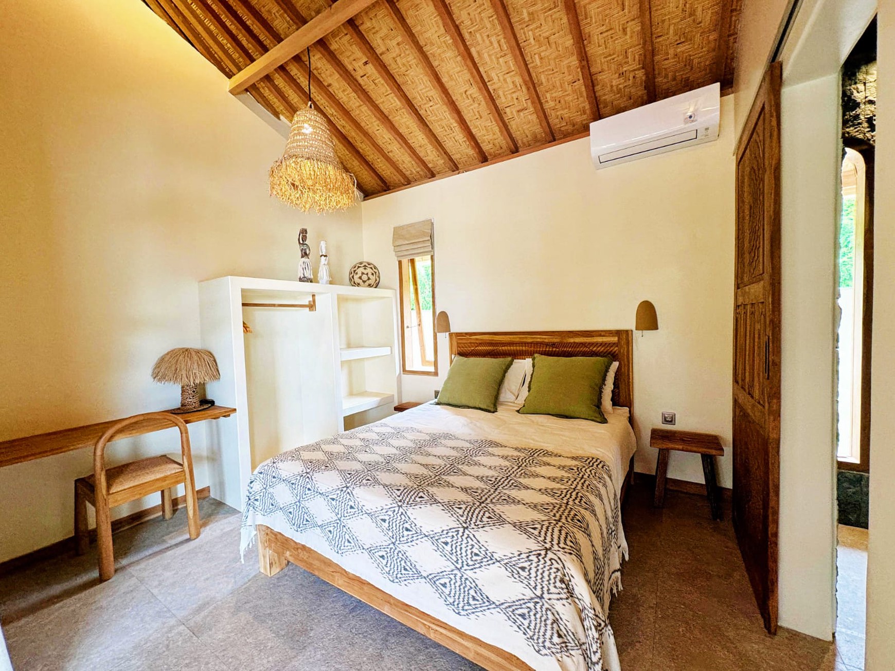 Peaceful Jungle-View Villa in Kulat, Pecatu