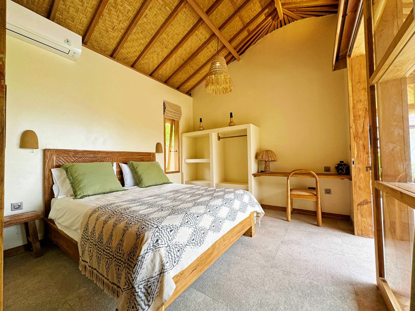 Peaceful Jungle-View Villa in Kulat, Pecatu