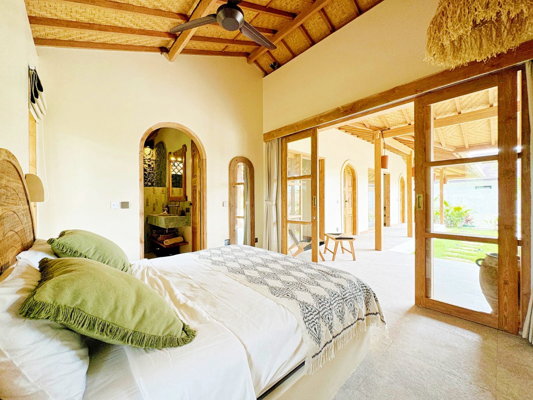 Peaceful Jungle-View Villa in Kulat, Pecatu