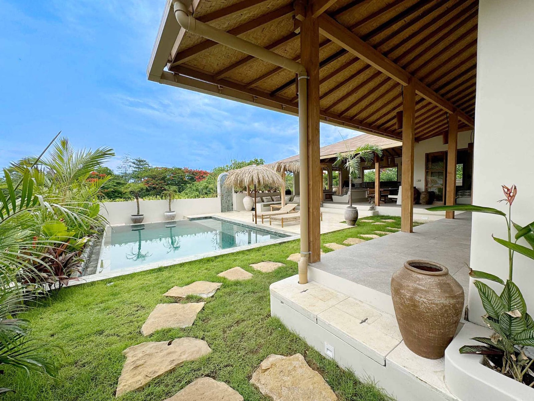 Peaceful Jungle-View Villa in Kulat, Pecatu