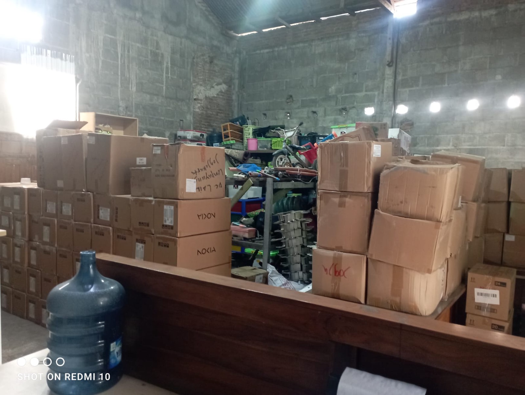 Tanah Dan Bangunan Cocok Untuk Gudang Dekat SMKN 2 Kasihan, Bantul