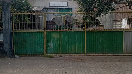Tanah Dan Bangunan Cocok Untuk Gudang Dekat SMKN 2 Kasihan, Bantul