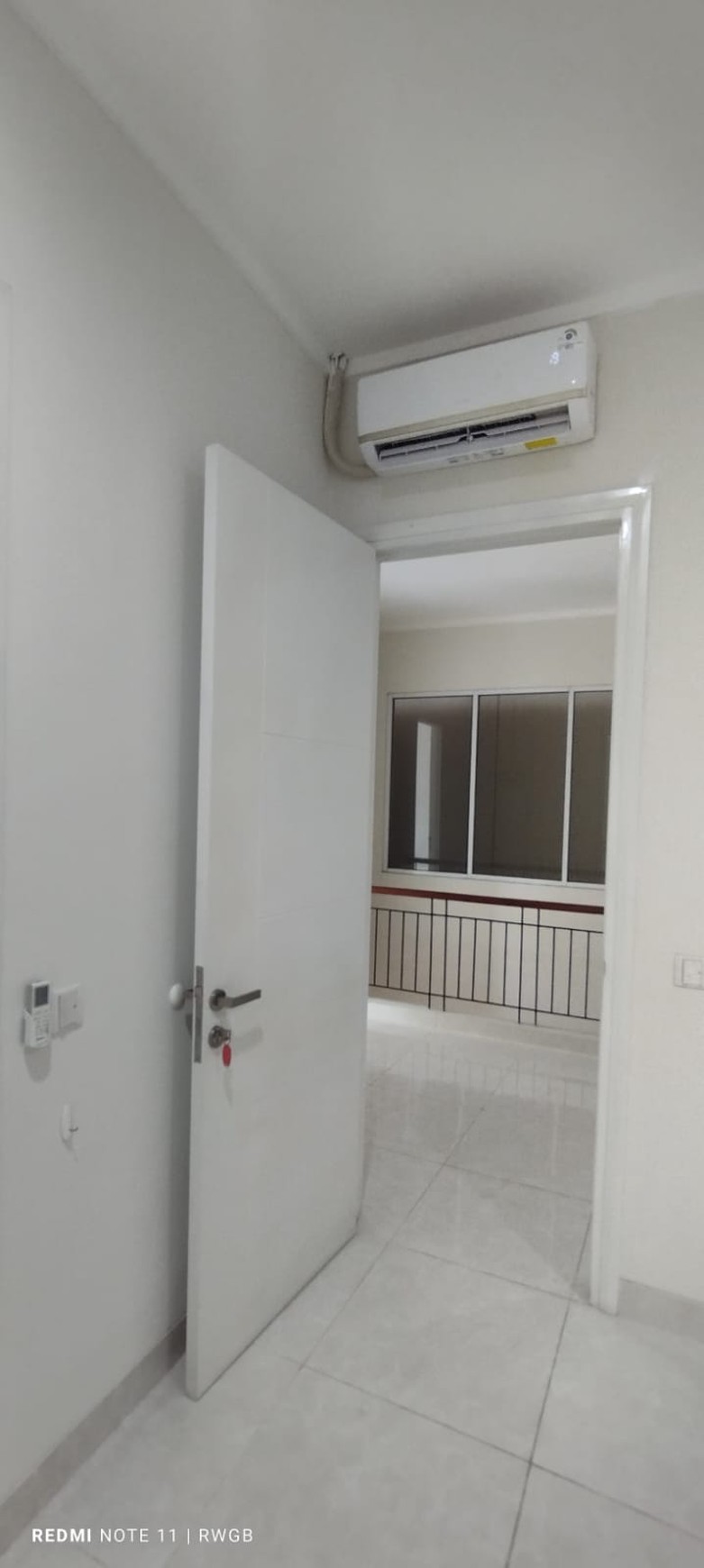 Disewakan rumah di De Park Cluster Cajuputy - BSD City Tangerang Selatan