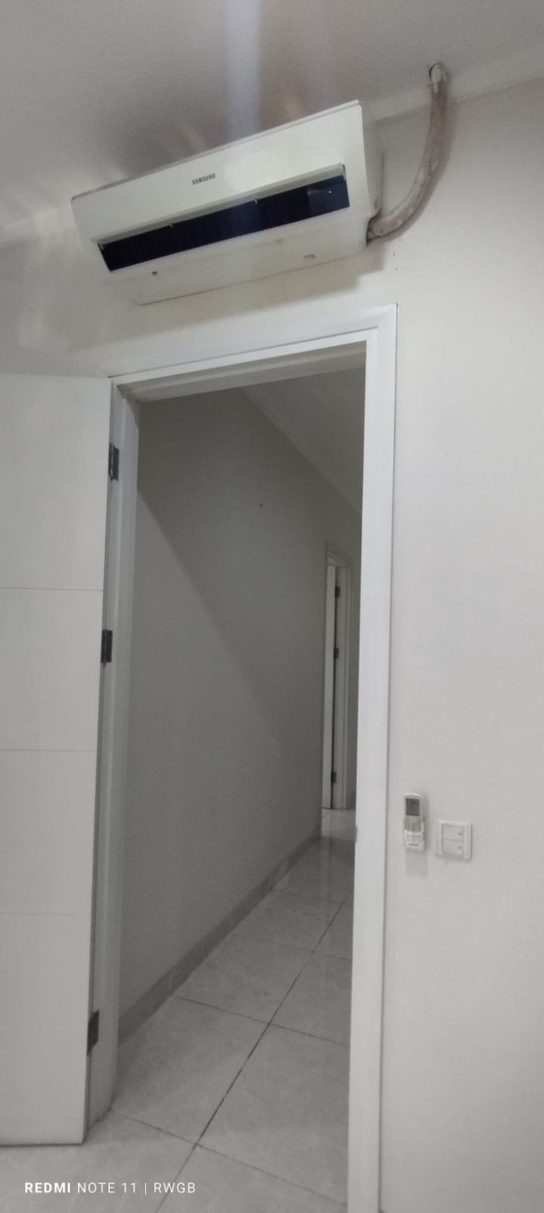 Disewakan rumah di De Park Cluster Cajuputy - BSD City Tangerang Selatan