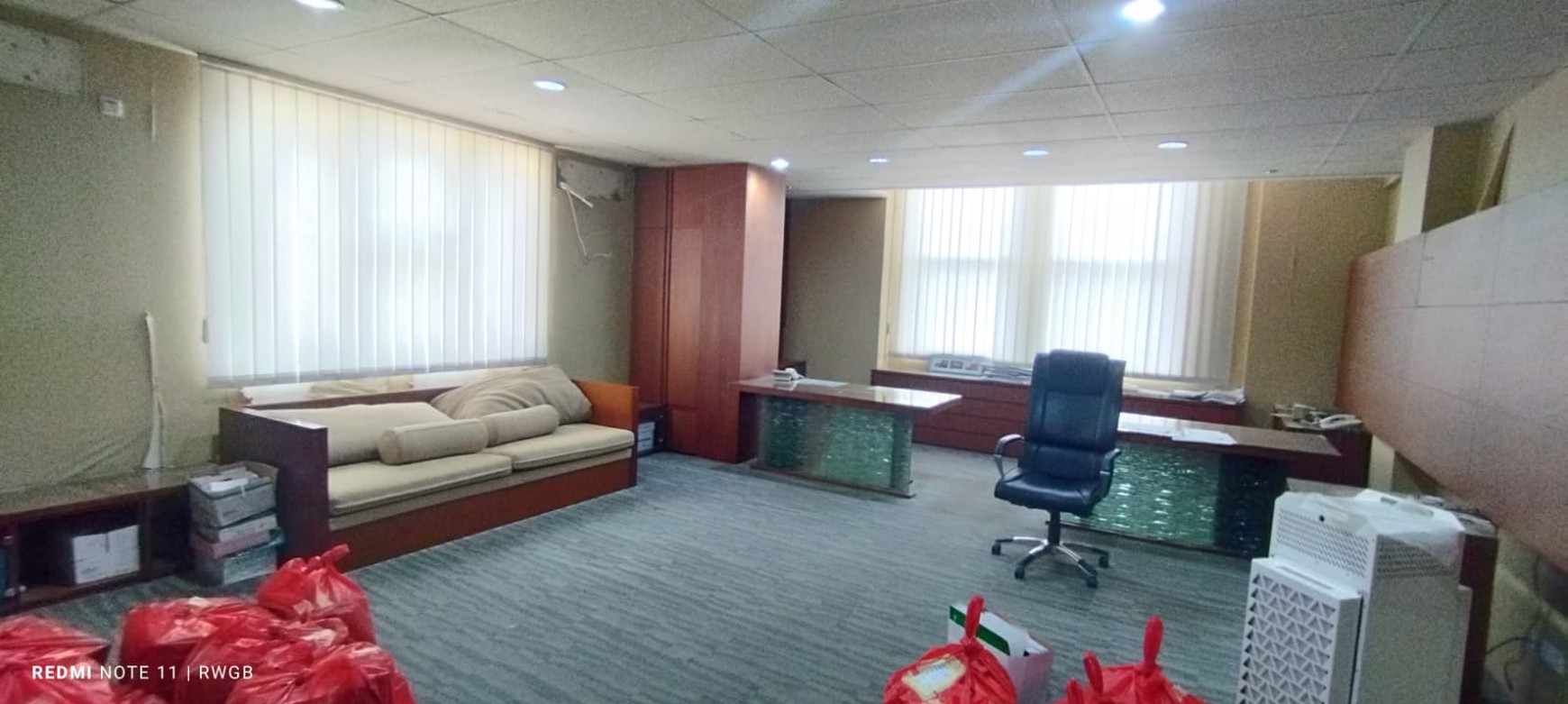 Disewakan ruko di Golden Boulevard - BSD City Tangerang Selatan