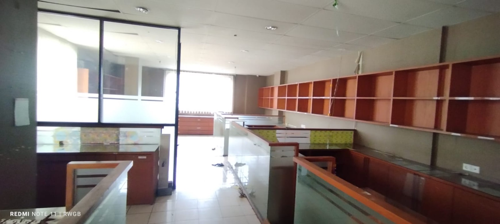 Disewakan ruko di Golden Boulevard - BSD City Tangerang Selatan