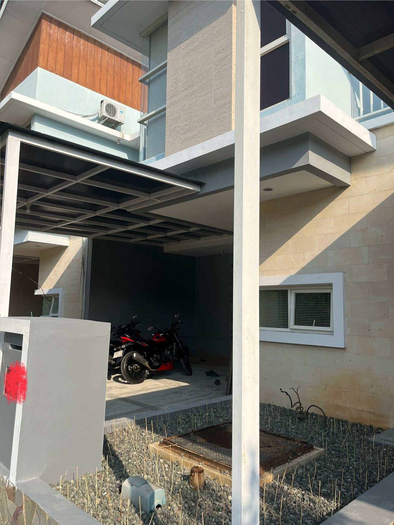 Dijual Rumah Di Cluster Lavesh Kota Harapan Indah