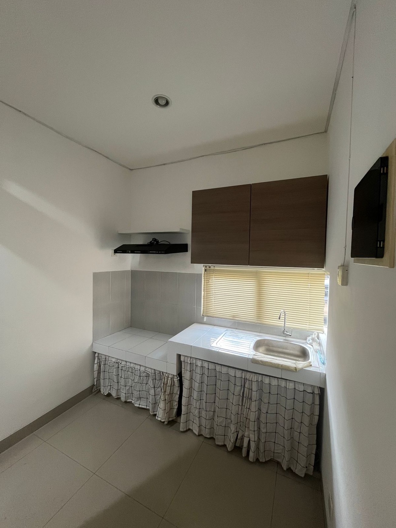 Dijual Rumah Di Cluster Lavesh Kota Harapan Indah