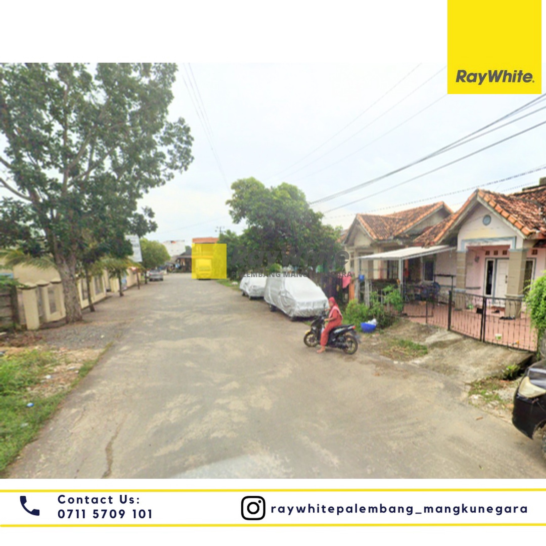 Rumah dekat Citra Grand City.