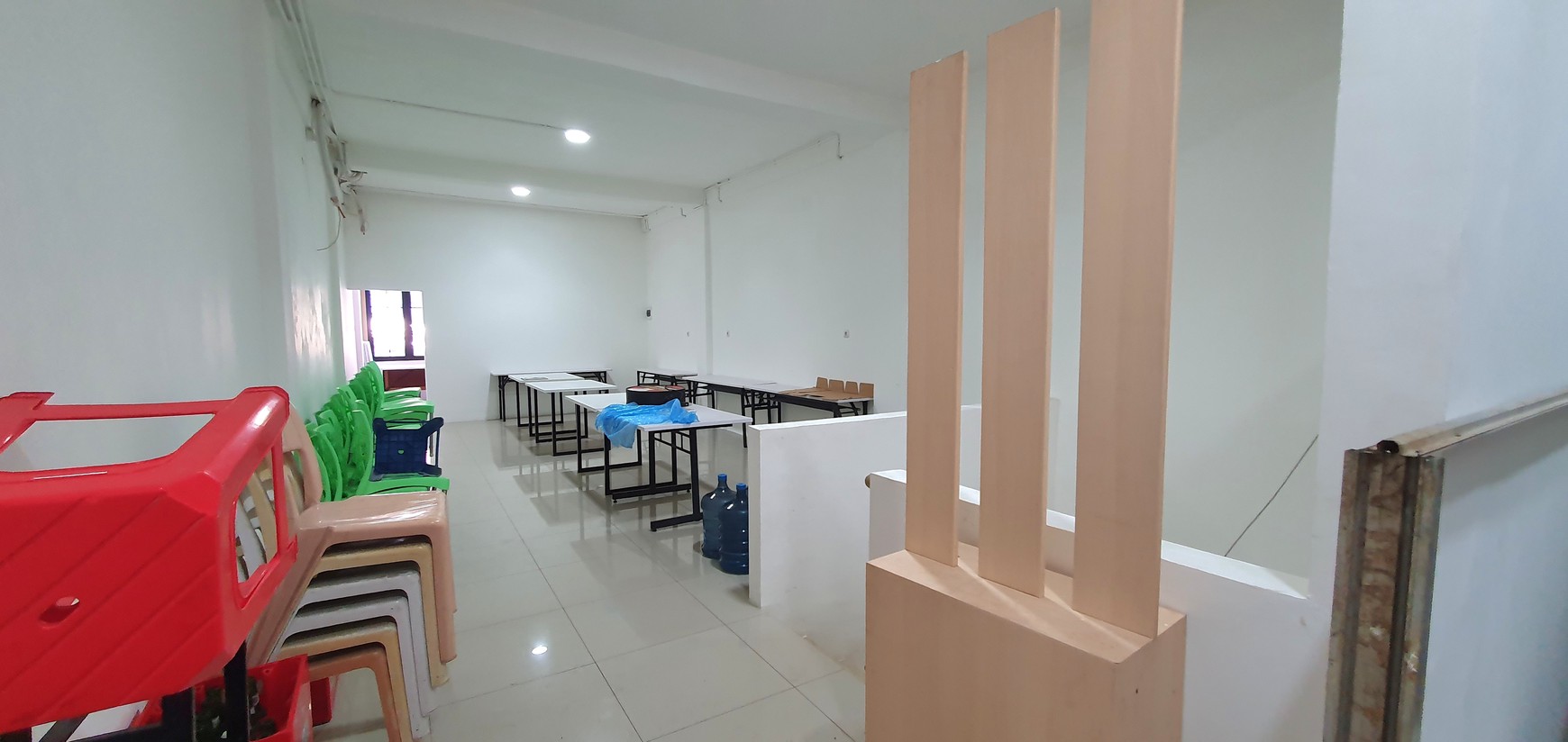 Ruko sewa lantai 2 saja, Boulevard Raya, Kelapa Gading Luas 4,5x15m2