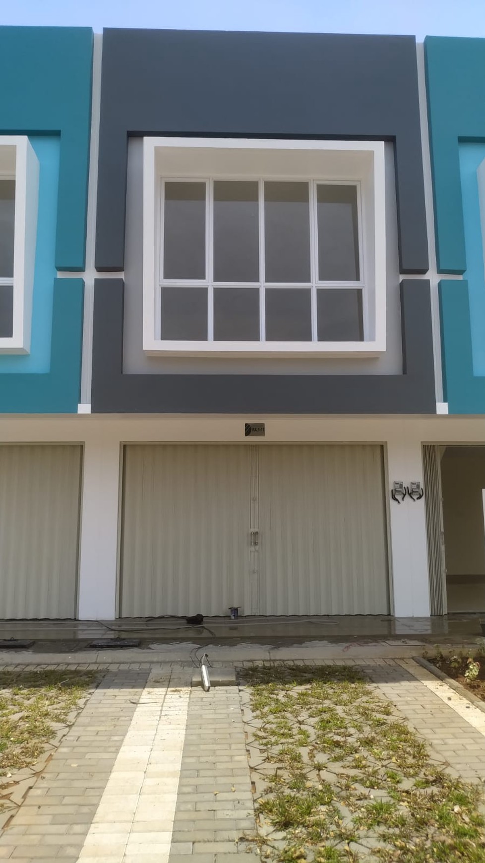 Dijual Ruko Siap Pakai Di Harapan Indah Bekasi