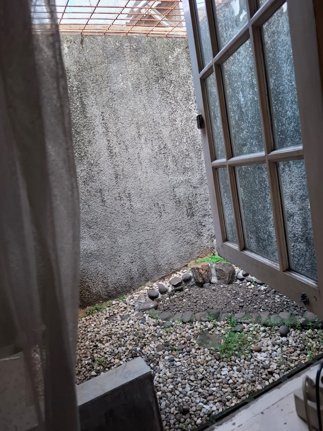 Rumah 2 Lantai di Jakarta Selatan Siap Huni dengan 4 KT 3 KM dan SHM @Ciputat