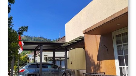 DIJUAL RUMAH VILLA CANTIK 2LT, GAYA EROPA DI VILLA DAGO PAKAR, BANDUNG