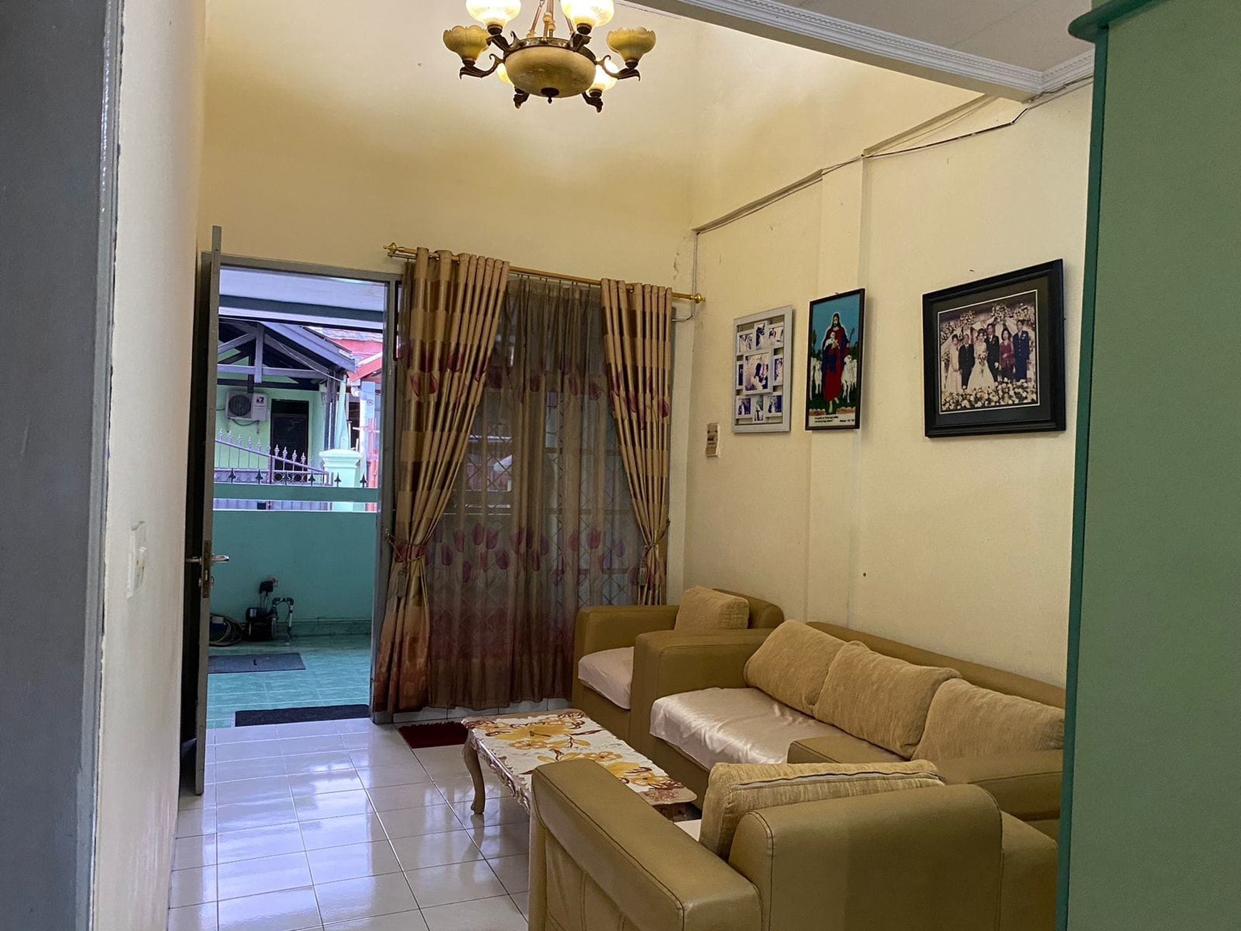 Dijual Rumah Kondisi Siap Huni Di Kota Harapan Indah