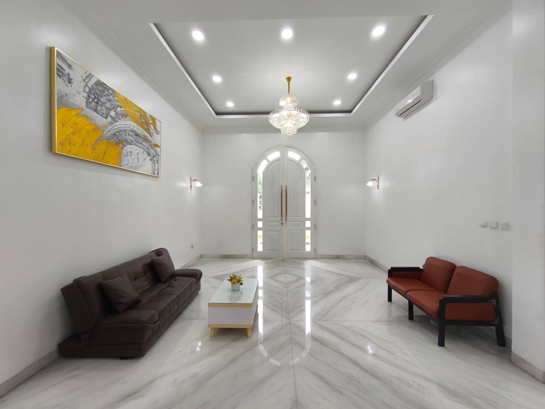 Rumah Hoek Golf Mediterania 2, Jl Priangan Golf, Sentul City