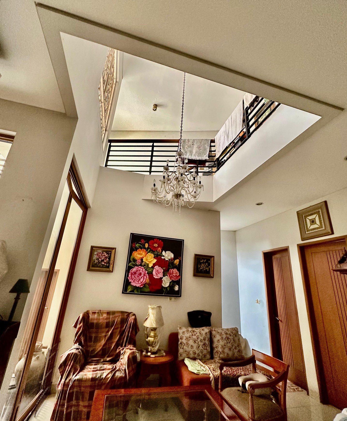 Rumah di Bintaro Dalam Cluster SHM dengan KT 4+1 KM 3+1, 2 Lantai SHM