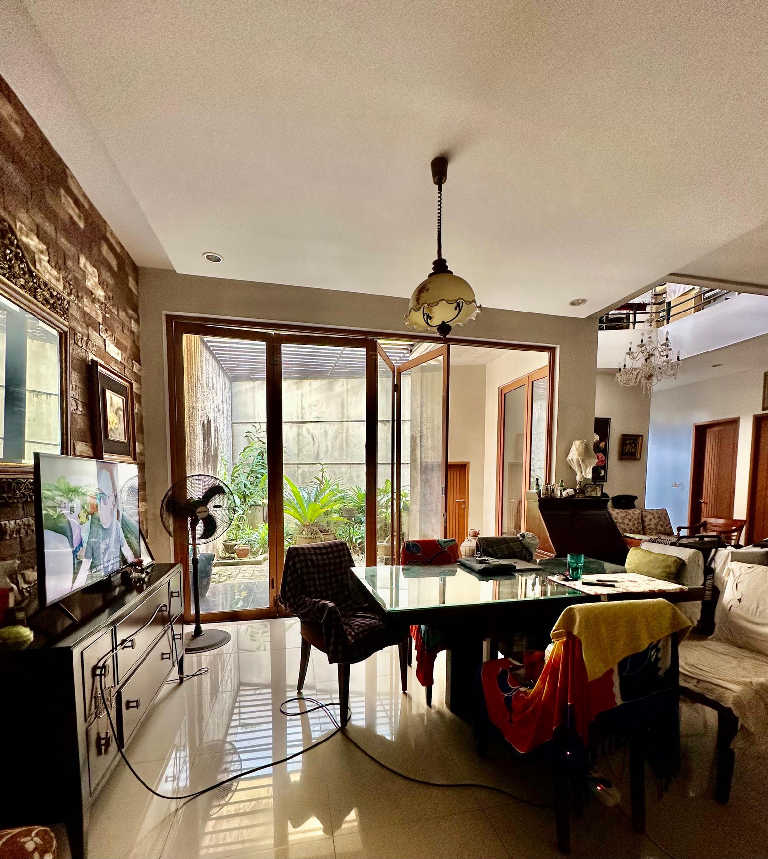 Rumah di Bintaro Dalam Cluster SHM dengan KT 4+1 KM 3+1, 2 Lantai SHM