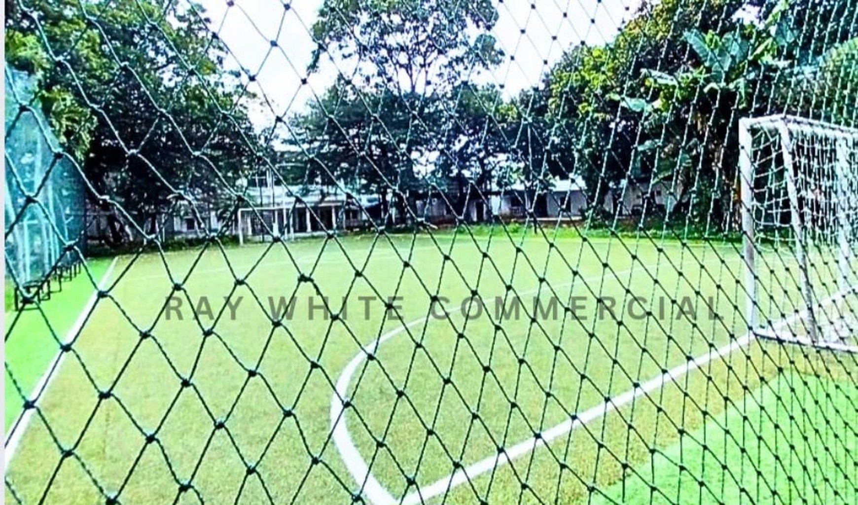 Hotspot di kemang timur raya, lokasi prime dan limted, di Jakarta Selatan
